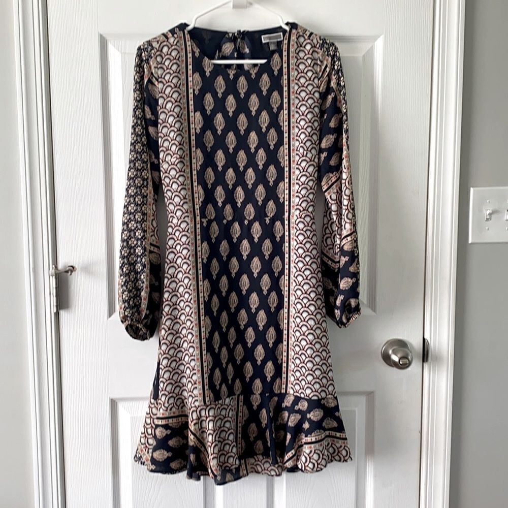 Chelsea 28 Cutout Back Ruffle Hem Long Sleeve Dress